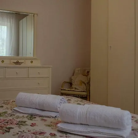 Ada Villa Itri